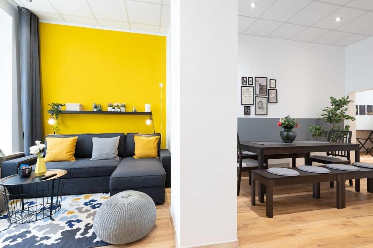 Big Central Apartment Near Rotkreuzplatz With 3 Bedroom For 12 Pax Munich Exterior photo